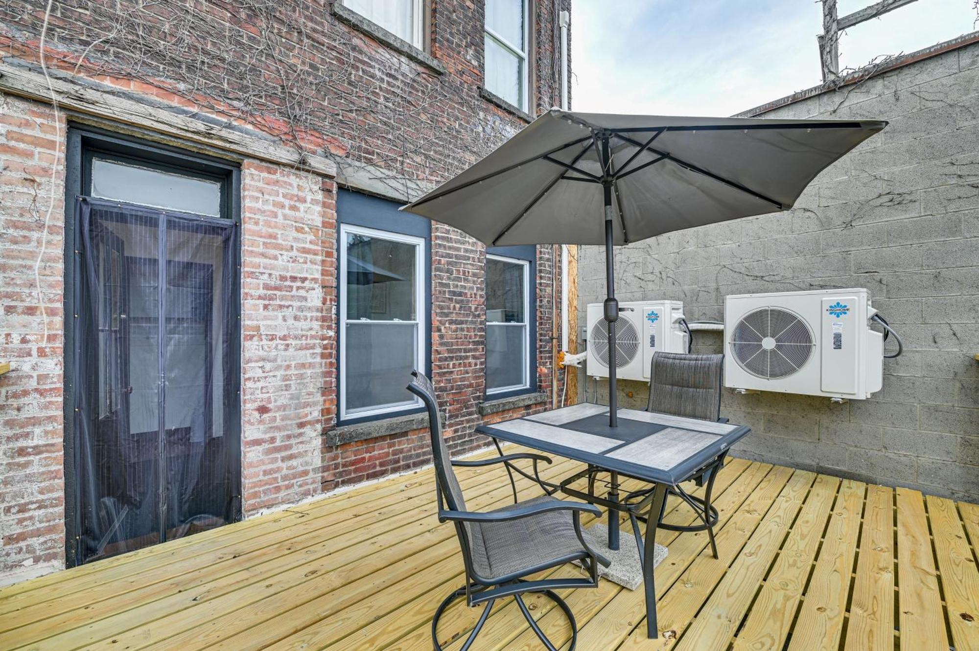 Apartment With Deck In Albany, Walk To Downtown! Exterior foto